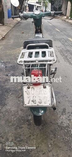 Xe máy Honda Cub 86 màu xanh 50cc