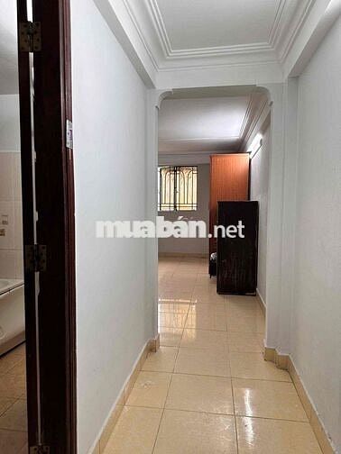 Cho thuê phòng có cửa sổ lớn - Diện tích rộng - Tự do giờ giấc