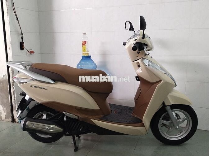 Lead hảng honda can ban