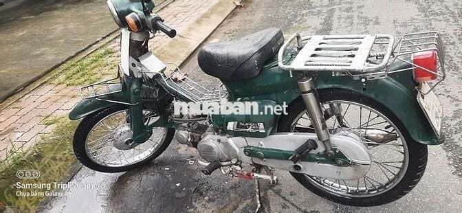 Xe máy Honda Cub 86 màu xanh 50cc