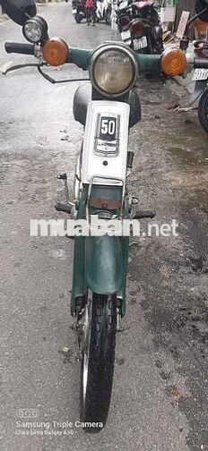 Xe máy Honda Cub 86 màu xanh 50cc