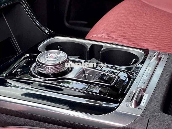 Kia Carnival 2022 Signature 2.2D - 45000 km