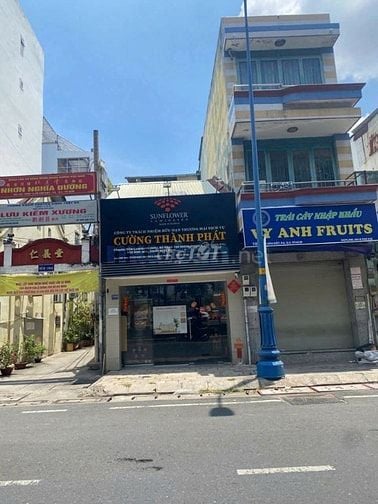 Cần bán nhà chính chủ 960 MT Võ Văn Kiệt , Dt 136 m2 .Giá 39,5 tỷ TL