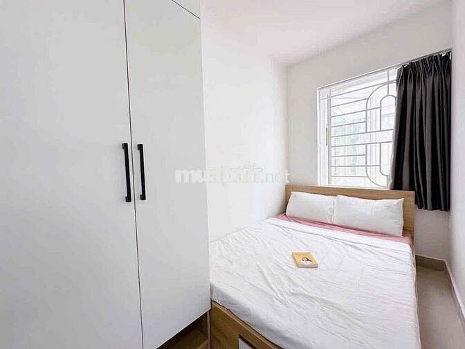 Căn Hộ Cửa Sổ Trời Gần Ga T3 - Etown Cộng Hoà Full Nội Thất