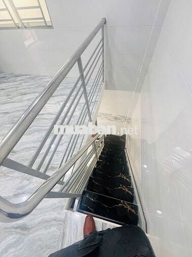 Nhà phù hợp gia đình nhỏ đi làm đi học, ngay trung tâm quận 1