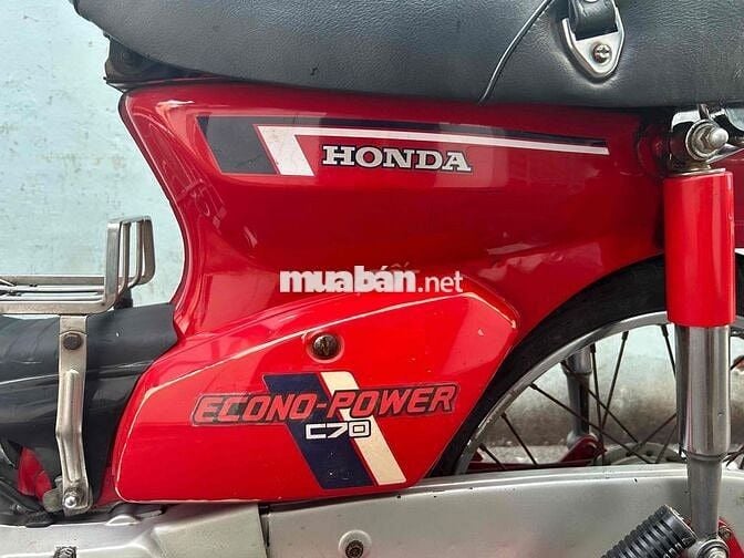 DD đỏ 70, sơn zin máy móc êm nhẹ.