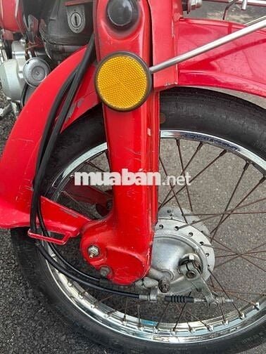 DD đỏ 70, sơn zin máy móc êm nhẹ.