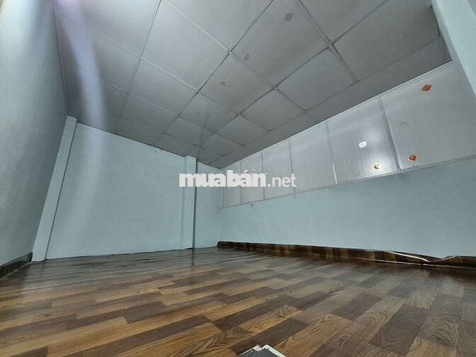 Bán nhà cấp 4 và 3 phòng trọ gần sữa Cô Gái Hà Lan