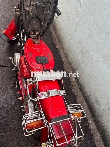 DD đỏ 70, sơn zin máy móc êm nhẹ.