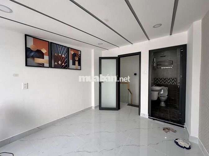 QUẬN 7 - 3 TẦNG - SÁT LOTTE MART, TDTU, RMIT, UFM, 3.x TỶ