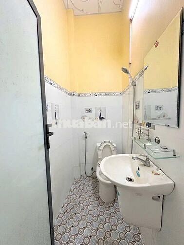 CHO THUÊ NHÀ NGUYÊN CĂN – GẦN BỜ KÈ MẠC THIÊN TÍCH