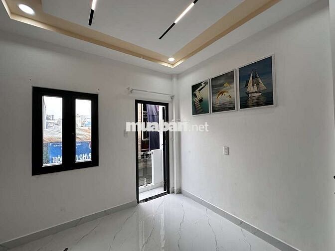 QUẬN 7 - 3 TẦNG - SÁT LOTTE MART, TDTU, RMIT, UFM, 3.x TỶ