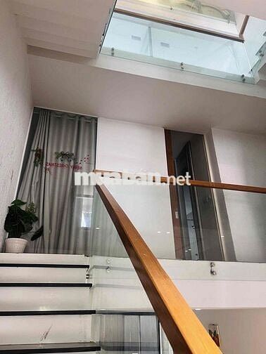 Cho Thuê Nhà 4 Tầng Nguyên Căn Khu Víp Bên Sông Hiệp Bình Chánh Ggmall