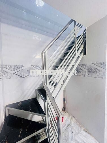 Nhà phù hợp gia đình nhỏ đi làm đi học, ngay trung tâm quận 1