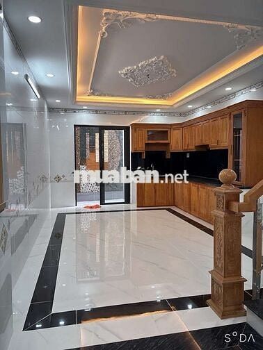 SIÊU PHẨM - GẦN 4 XÃ - TÊN LỬA - HƯƠNG LỘ 2 - THUẬN TIỆN DI CHUYỂN