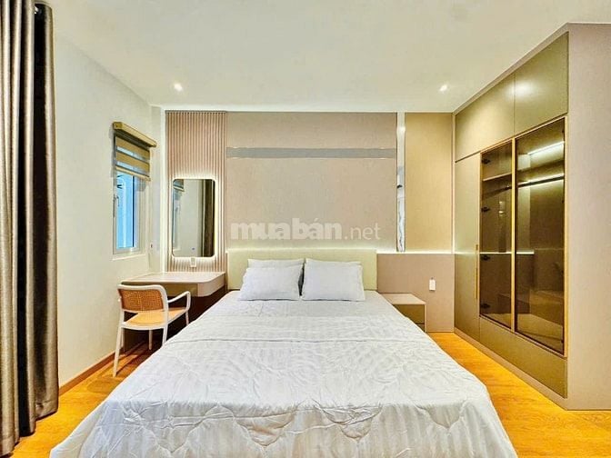 Hạ giá! Bán gấp nhà 55m2, giá 2tỷ 690 triệu ở Hoàng Sa, P5, Tân Bình.