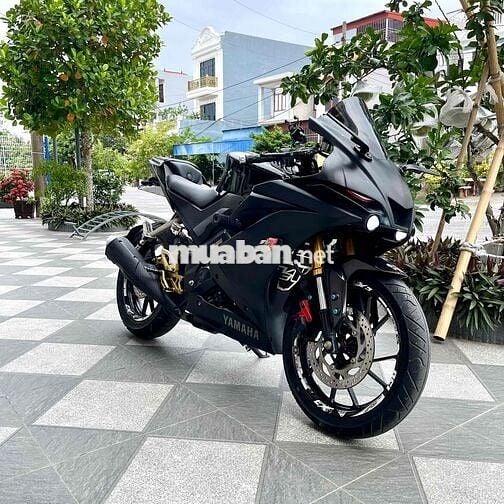 cần bán r15v3 hỗ trợ trả góp