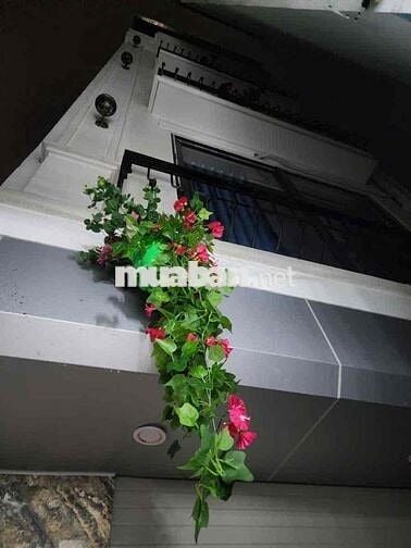 Bán Nhà Đẹp Mới Dưới 7 Tỷ 52m² 5 Tầng Cách Cầu Vĩnh Tuy Vài Bước Chân Bán Nhà Đẹp Mới Dưới 7 Tỷ 52m² 5 Tầng Cách Cầu Vĩnh Tuy Vài Bước Chân