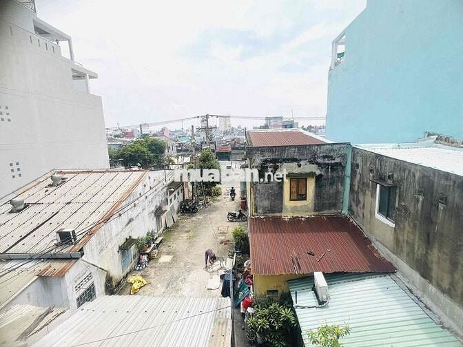 🛑Nhà mới, 3 tầng, hẻm ô tô, sát M tiền Ng Duy P9- cầu Chánh Hưng