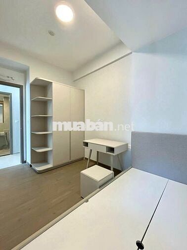 Cho thuê 6.5tr căn 2PN 2WC nội thất cơ bản cc West Gate