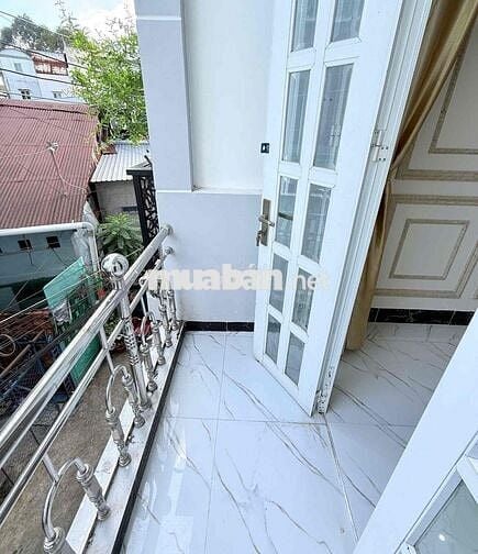 Nhà lầu 2 phòng 2 máy lạnh hẻm Phan Đình Phùng