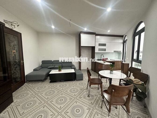 Bán nhà 6 tầng Ngọc Thuỵ,Gara ôtô, thang máy,DT 41m, Giá chỉ 11 tỷ Bán nhà 6 tầng Ngọc Thuỵ,Gara ôtô, thang máy,DT 41m, Giá chỉ 11 tỷ