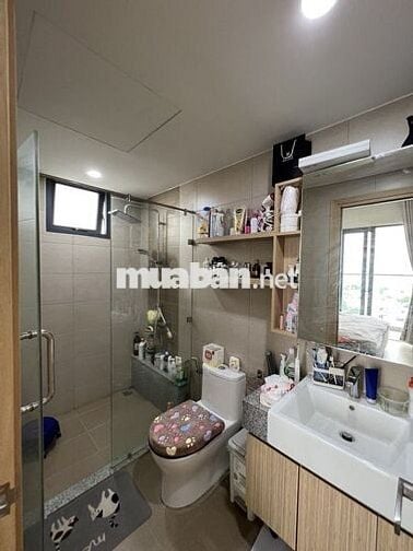 Căn hộ Emerald 71m² (2PN), 15Tr, Full Nội Thất, View CV, Sát Aeon