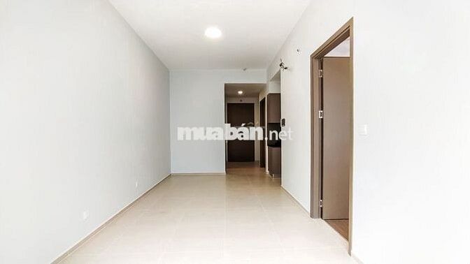 Cho thuê 6.5tr căn 2PN 2WC nội thất cơ bản cc West Gate