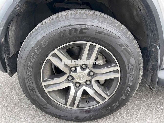 Toyota Fortuner 2.7V 4x2 sx 2019 siêu đẹp