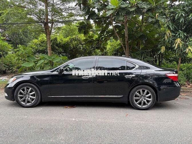Lexus LS 2009 460 - xe zin đẹp