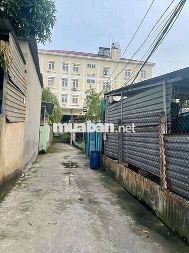 Đất đầu tư, Thủ Đức, chỉ hơn 6 tỷ. Gần ub phường, chợ đầu mối Thủ Đức