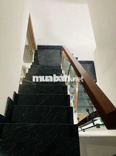 Nhà phố trệt lầu. Có 2Pn tại cầu Phú Xuân. Sổ riêng. Hỗ trợ vay bank