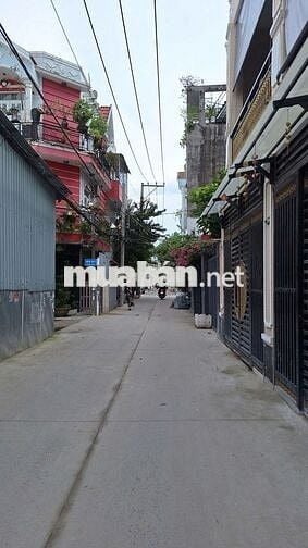 BÁN ĐẤT NGANG 6M - CÁCH HXH 40M - NHỈNH 2 TỶ- SHR - TẶNG GPXD 2 TẦNG