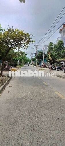 Bán nhà Mặt Tiền Lưu Hữu Phước DT Khủng