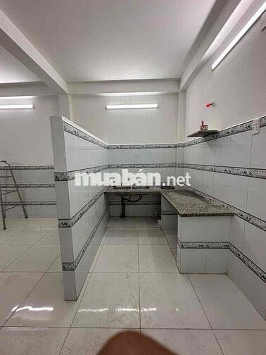 Nhà mặt tiền hẻm xe hơi 6m, 50m2, đường Lê Đình Cẩn Bình Tân