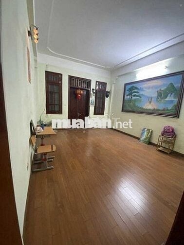 Cho thuê tầng 1+ tầng 2 nhà đường Trung Yên 11, tiện làm Vp, Kd online