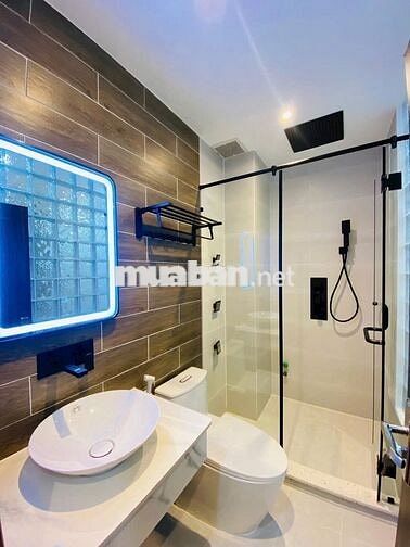 CHDV Trần Bình Trọng 4,3 x 20 hẻm xe tải, 90 tr/ th, 8 tầng Thang máy