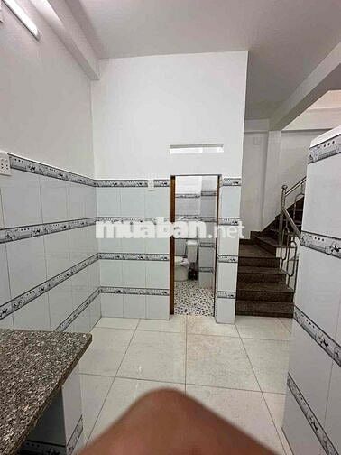 Nhà mặt tiền hẻm xe hơi 6m, 50m2, đường Lê Đình Cẩn Bình Tân