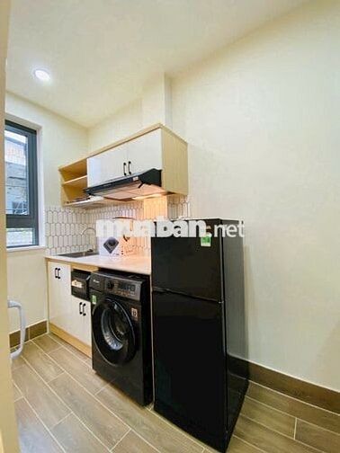 CHDV Trần Bình Trọng 4,3 x 20 hẻm xe tải, 90 tr/ th, 8 tầng Thang máy