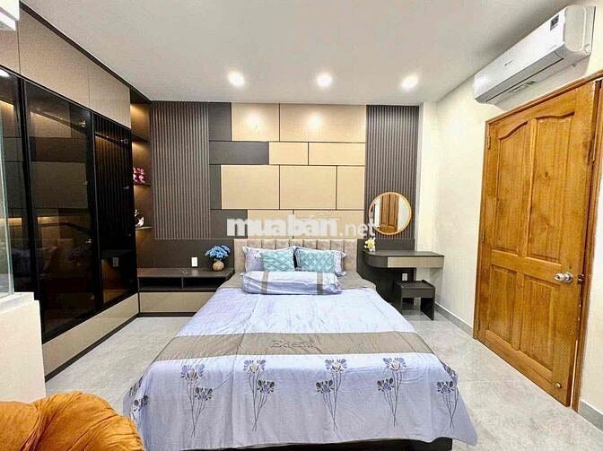 BÁN NHÀ HXH NGUYỄN THỊ THẬP,QUẬN 7 FULL NỘI THẤT VÀO Ở NGAY