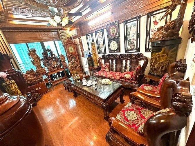 Siêu Phẩm! Phố Hoàng Văn Thái, Gara Ô Tô 7 chỗ, 2 Thoáng, 46m2, 5T, 18