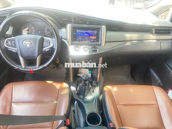 CHO THUÊ XE TỰ LÁI INNOVA 2017–8 CHỖ TẠI TP.HCM!