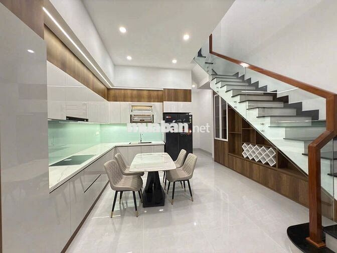 Nhà 1 trệt 1 lầu gần KDL Bửu Long,giá 1t999 tặng 2 chỉ vàng