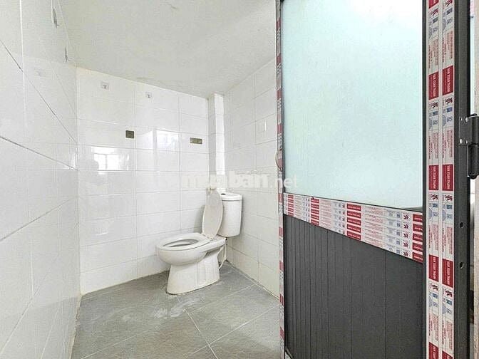 DUPLEX SẴN NỘI THẤT-THANG MÁY-RỘNG THOÁNG-TIỆN DI CHUYỂN,AN NINH