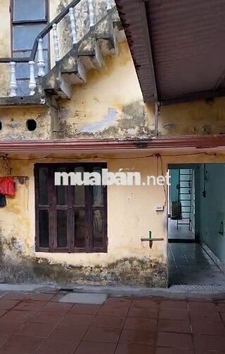 Cho thuê lâu dài nhà mặt tiền gần chợ 4m mặt tiền