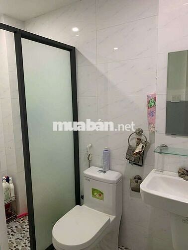 Nhà 1/ Lũy Bán Bích P.TT Hoa 2.5x16= 40 m2. 1lầu 3tỷ 200 triệu