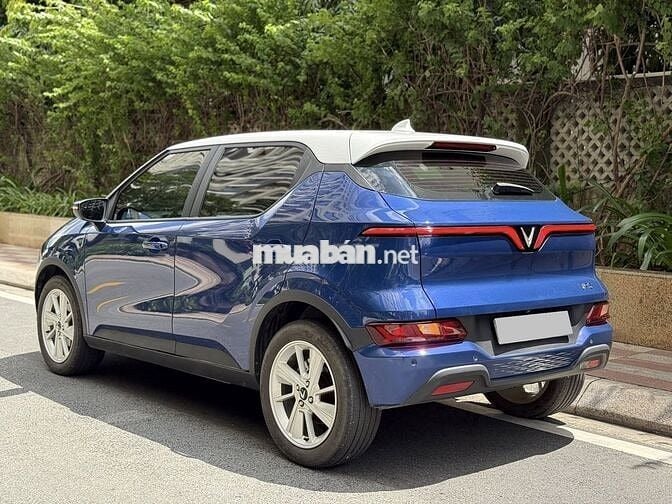 Vinfast VF5 Plus 2025 màu xanh, pin mua