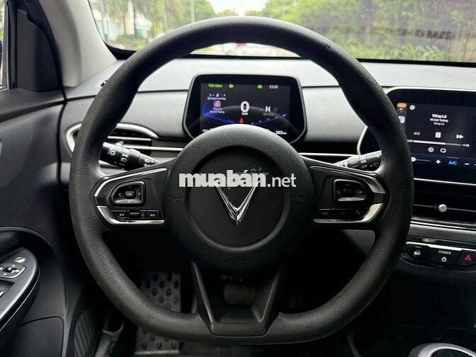 Vinfast VF5 Plus 2025 màu xanh, pin mua