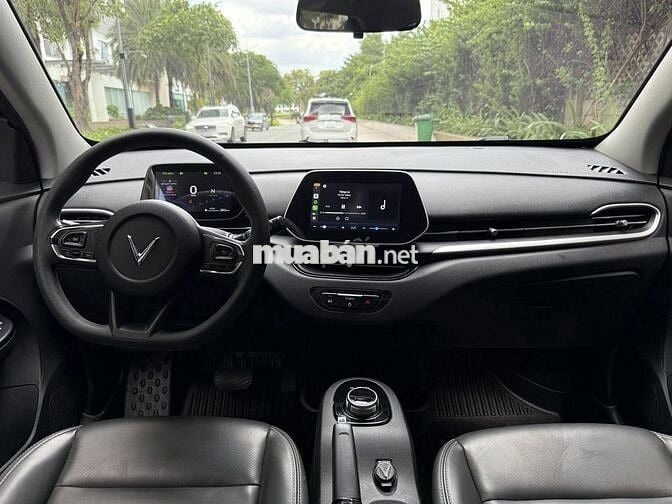 Vinfast VF5 Plus 2025 màu xanh, pin mua