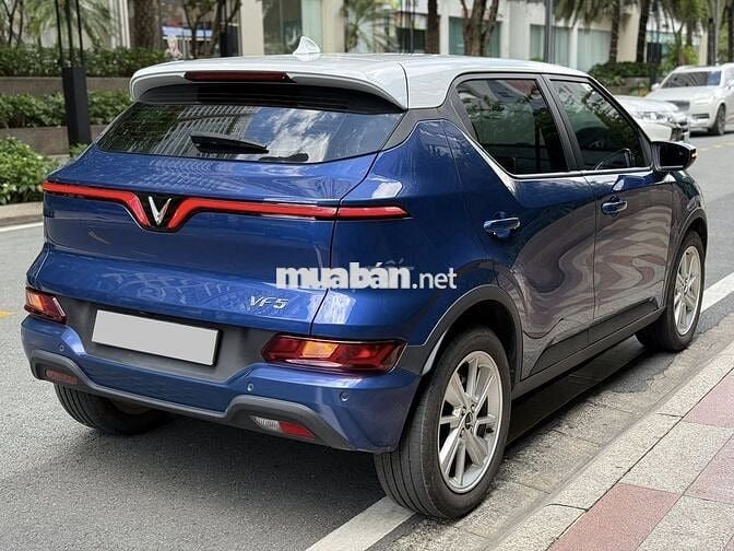 Vinfast VF5 Plus 2025 màu xanh, pin mua